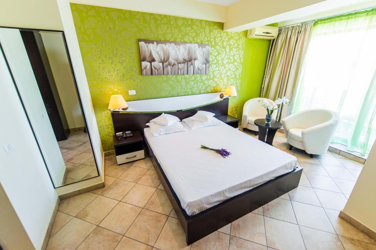 Hotel Prestige Mamaia Exterior photo